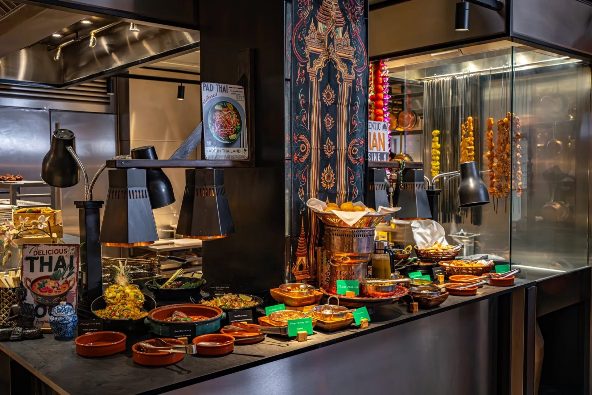 Thai food at tHE Glasshouse